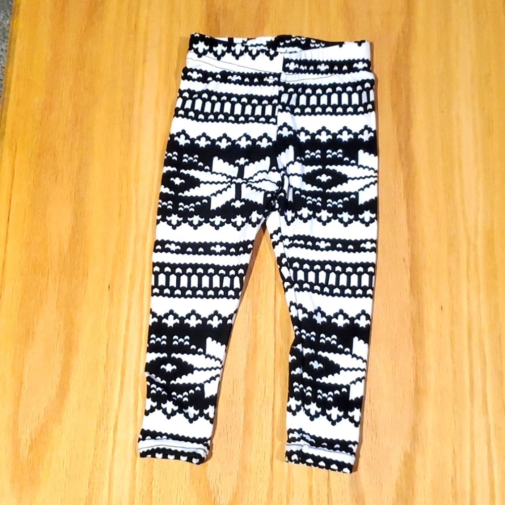 Infant snowflake leggings